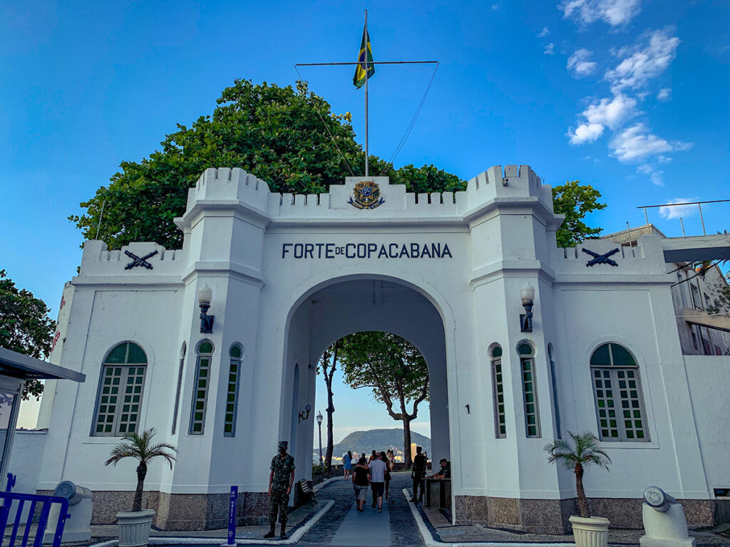 Conhecendo o Forte de Copacabana » Foco na Viagem